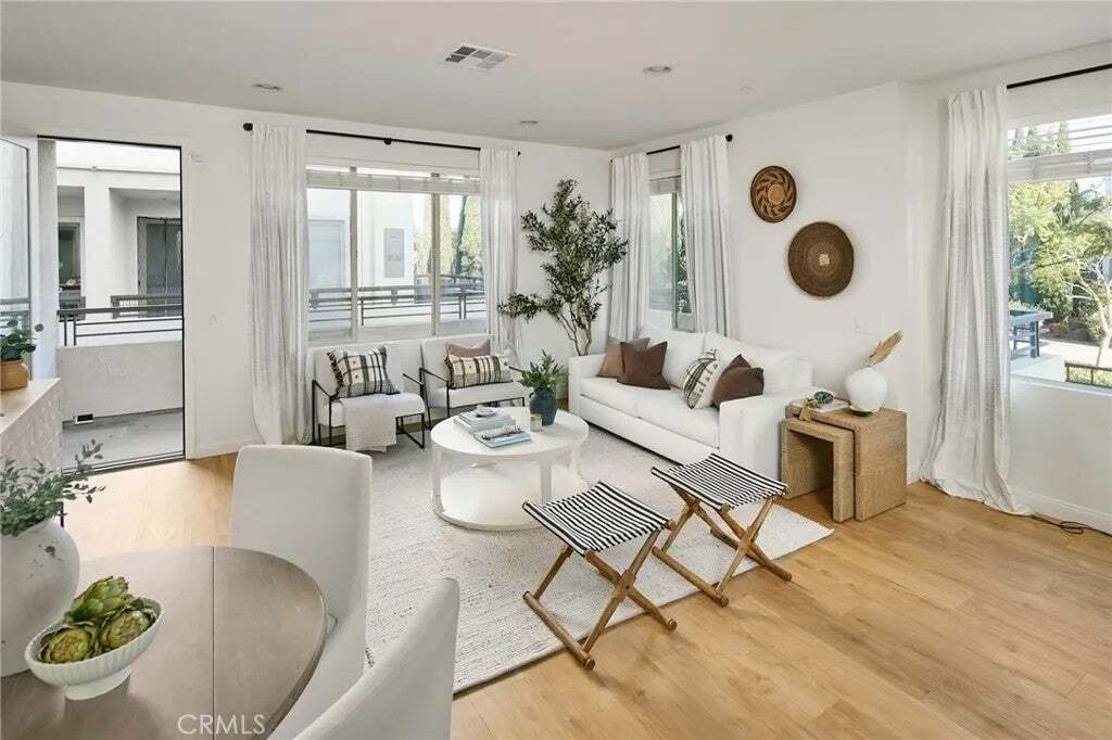 Townhouse in Hawthorne, California, United States 5 - 18592045