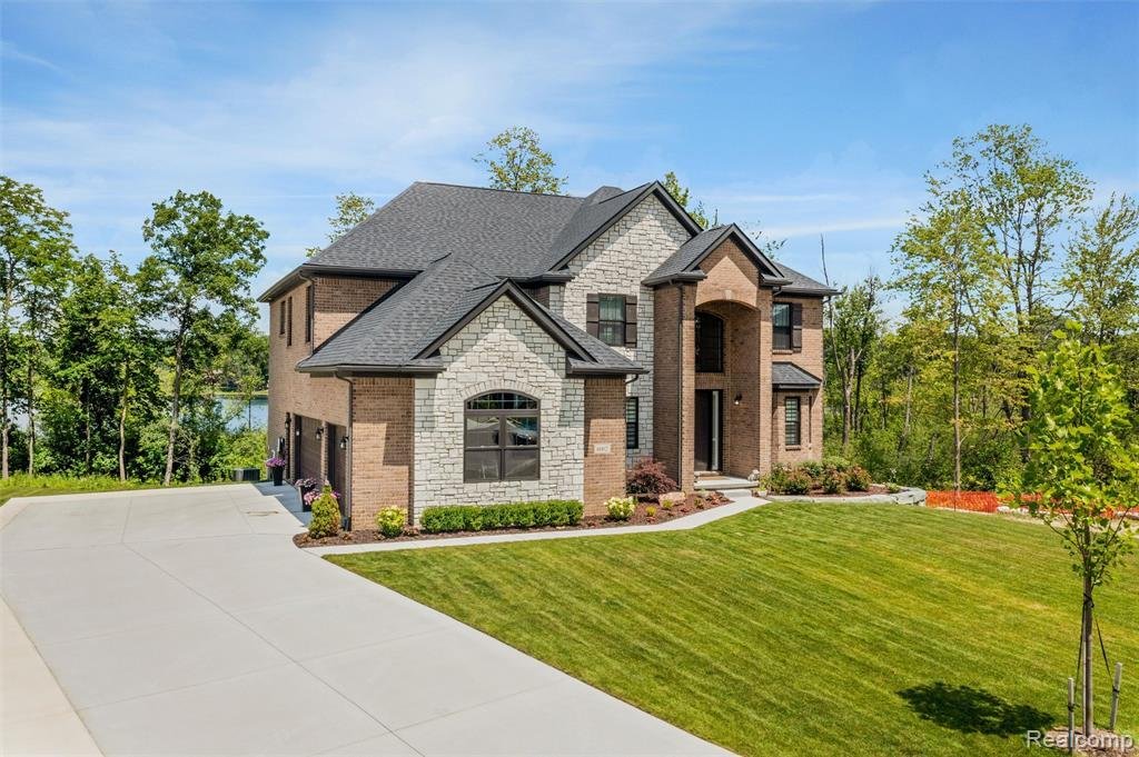 House in Orion charter Township, Michigan, United States 2 - 18588833