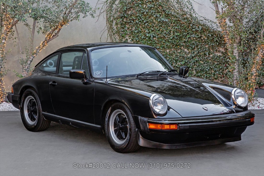 Porsche 911 in Los Angeles, CA 1 - 18590034