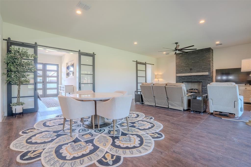 House in Glen Rose, Texas, United States 5 - 18592602