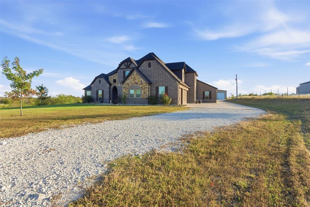 House in Sanger, Texas, United States 2 - 18592596