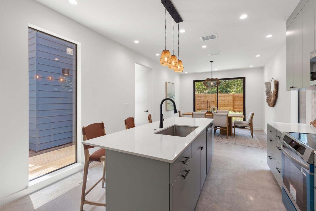 House in Austin, Texas, United States 5 - 18592163