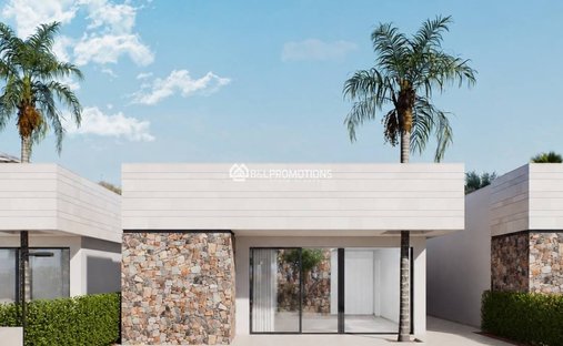 Villa in Torre-Pacheco, Murcia, Spanien 1