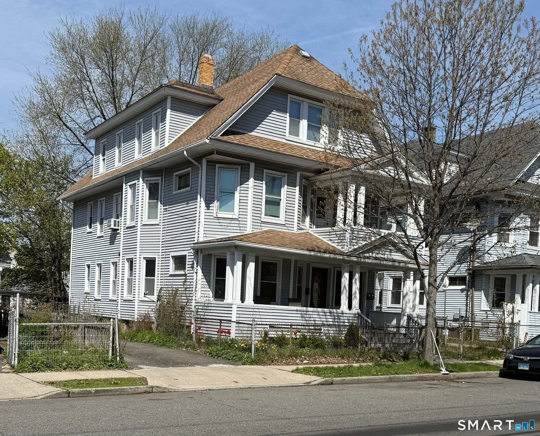 House in Bridgeport, Connecticut, United States 3 - 18591045