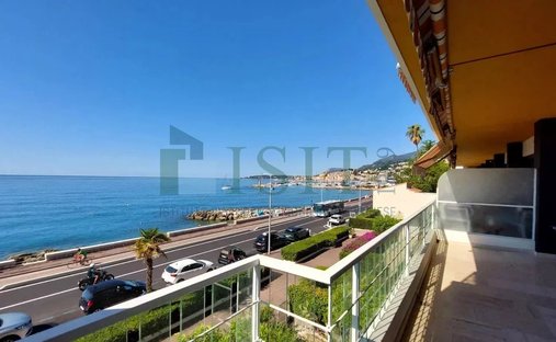 Appartamento a Mentone, Provenza-Alpi-Costa Azzurra, Francia 1