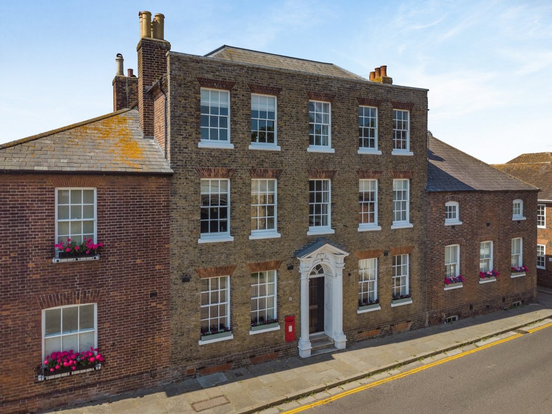 House in Sandwich, England 1 - 18589239