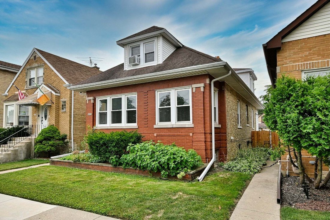 House in Chicago, Illinois, United States 2 - 18589712