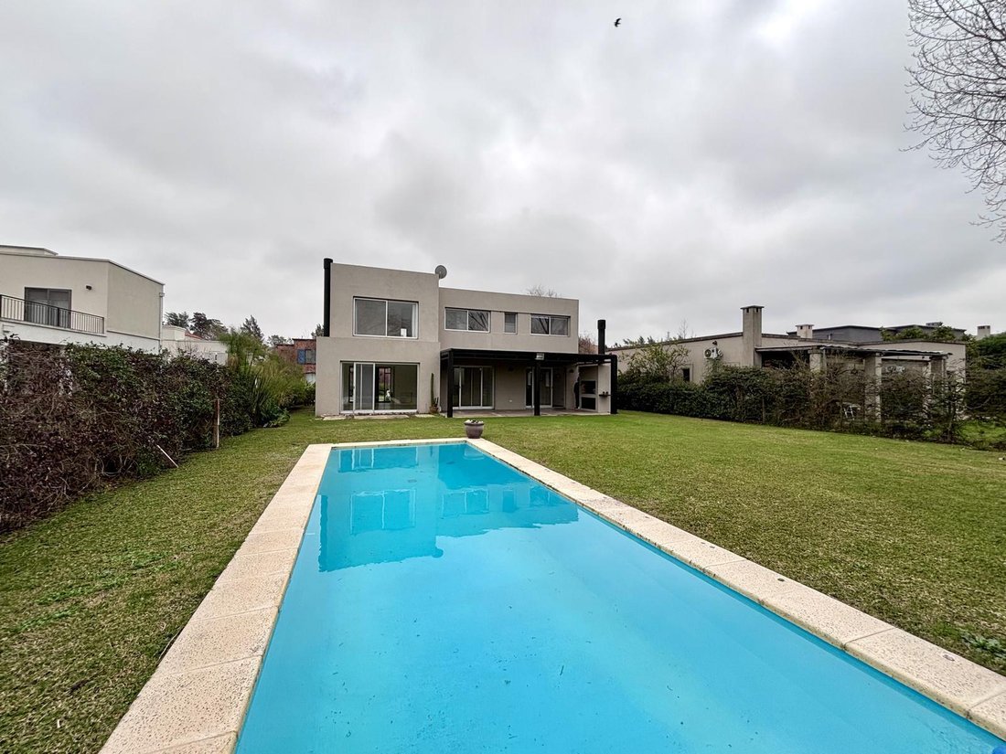House in Tigre, Buenos Aires Province, Argentina 3 - 18588091