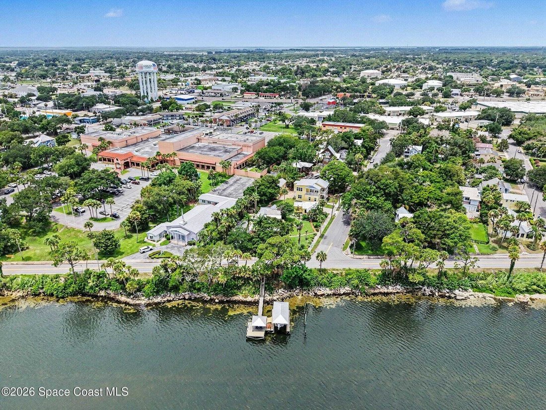 House in Cocoa, Florida, United States 1 - 18410318