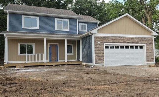 House in Johnsburg, Illinois, United States 1