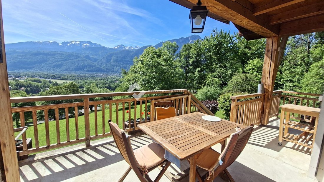 House in Ayse, Auvergne-Rhône-Alpes, France 2 - 18593901