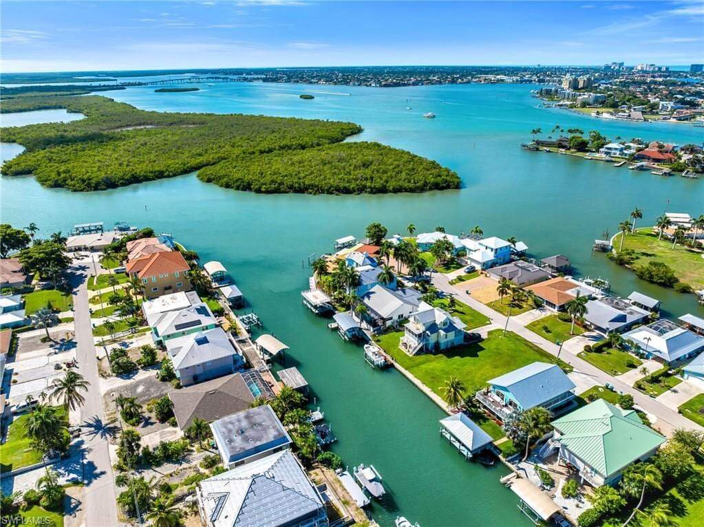 House in Naples, Florida, United States 5 - 18593815