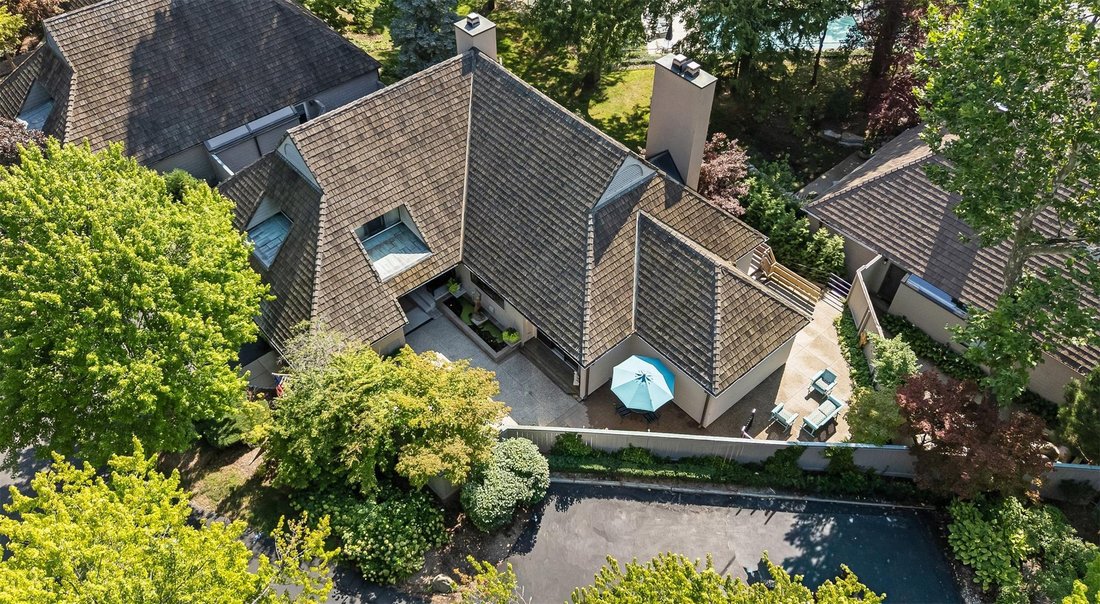 Condo in Bloomfield Hills, Michigan, United States 1 - 18593686