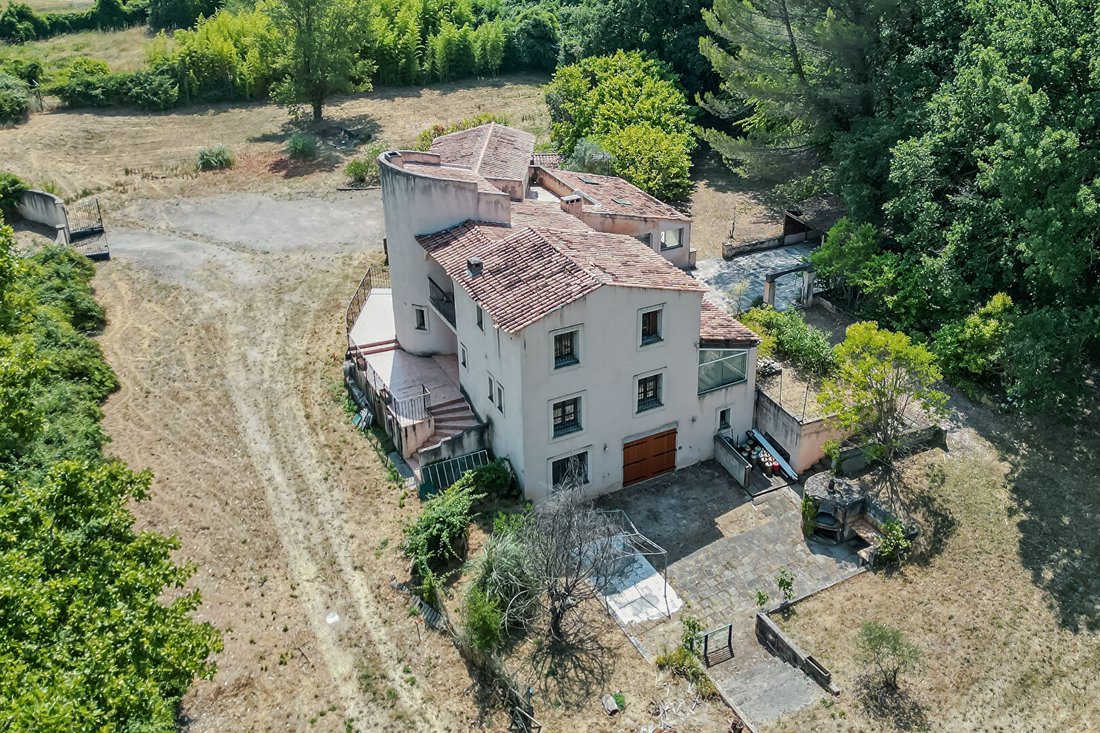 Villa in Meyrargues, Provence-Alpes-Côte d'Azur, France 2 - 18590555