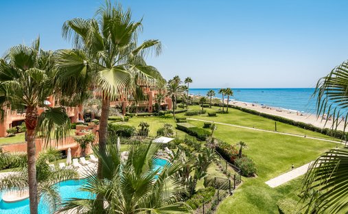 Penthouse in Marbella, Andalusia, Spain 1