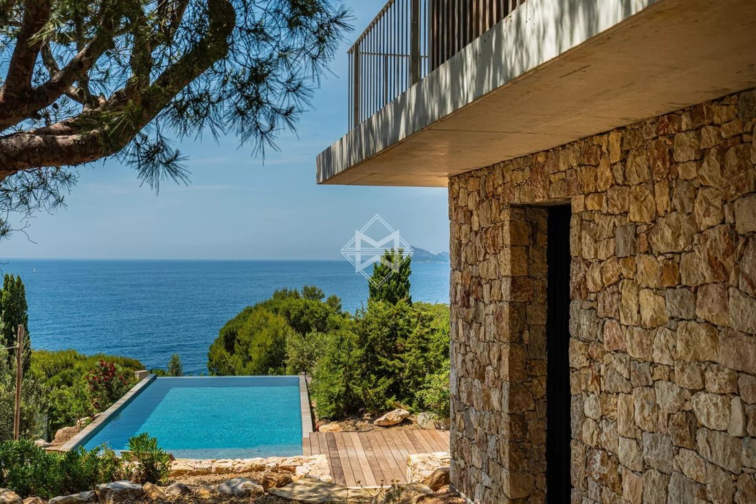 Villa in French Riviera, Provence-Alpes-Côte d'Azur, France 4 - 18590500