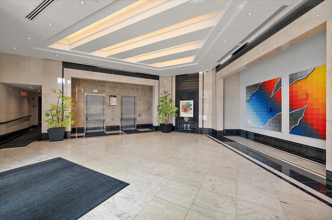 Condo in Birmingham, Michigan, United States 4 - 18593704