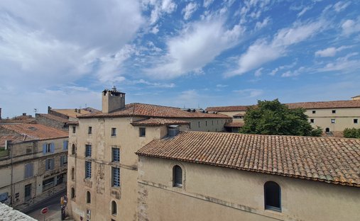 Villa in Arles, Provence-Alpes-Côte d'Azur, France 1