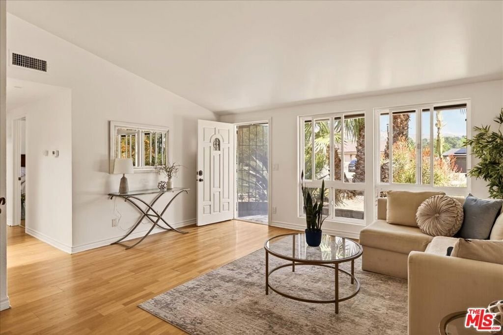 House in Los Angeles, California, United States 4 - 18591079