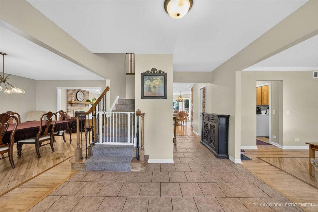 House in Campton Hills, Illinois, United States 2 - 18589478