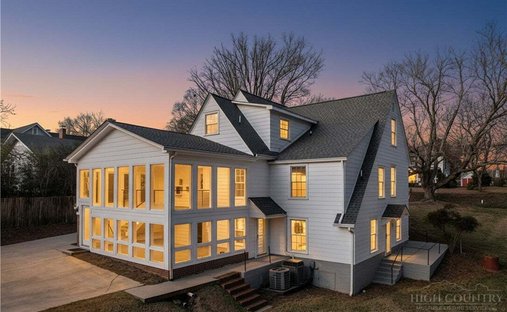 House in Yanceyville, North Carolina, United States 1