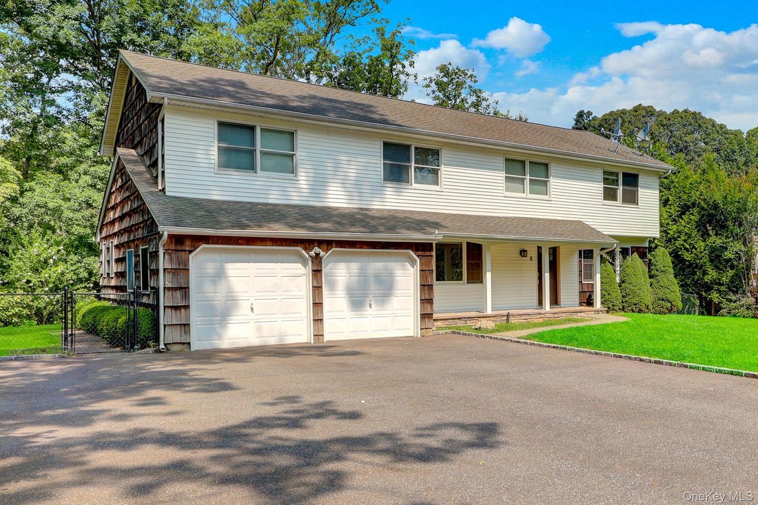 House in Setauket- East Setauket, New York, United States 2 - 18592824