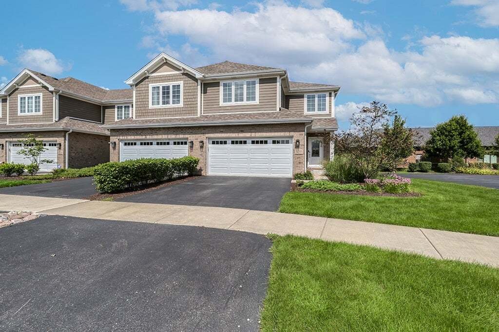Townhouse in Lemont, Illinois, United States 2 - 18589686