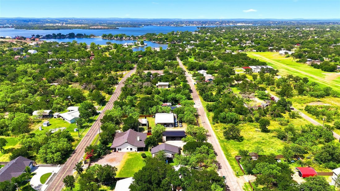 House in Marble Falls, Texas, United States 2 - 18589801