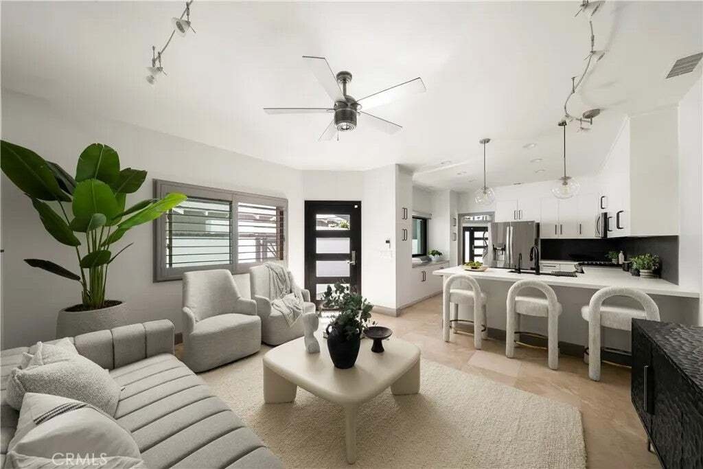 Condo in Newport Beach, California, United States 5 - 18589121