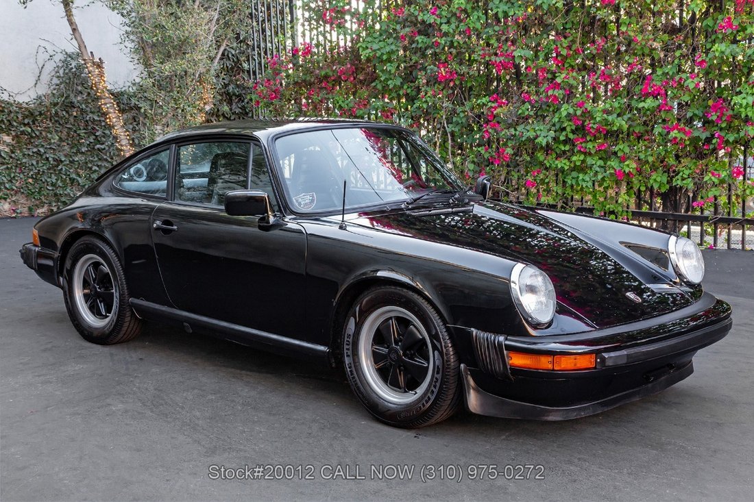 Porsche 911 in Los Angeles, CA 3 - 18590034