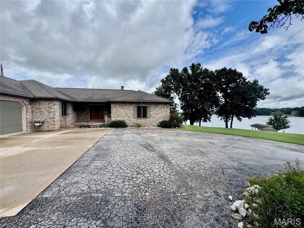 House in Greenville, Illinois, United States 3 - 18591439