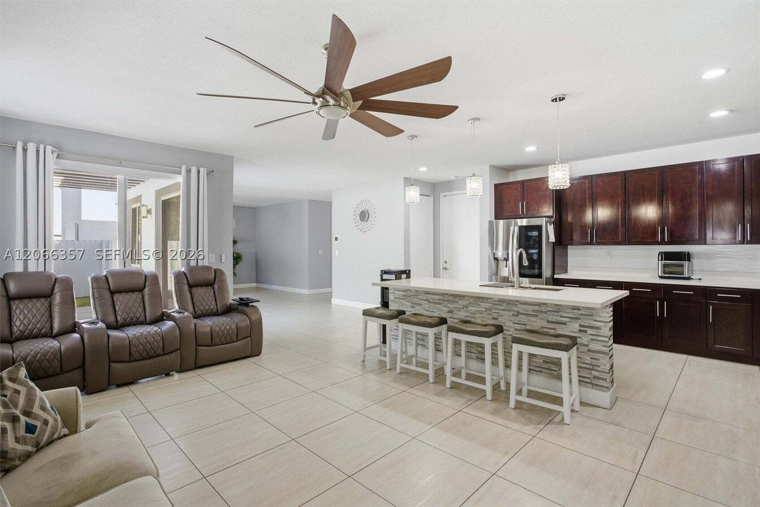 House in Miami, Florida, United States 5 - 18591560