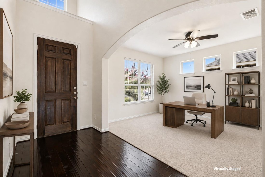House in Pflugerville, Texas, United States 5 - 18589773