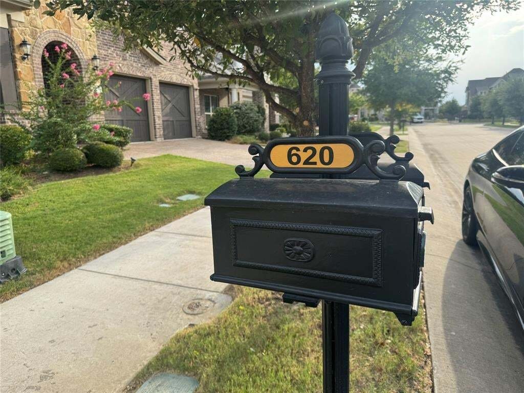 House in Cross Roads, Texas, United States 3 - 18592620