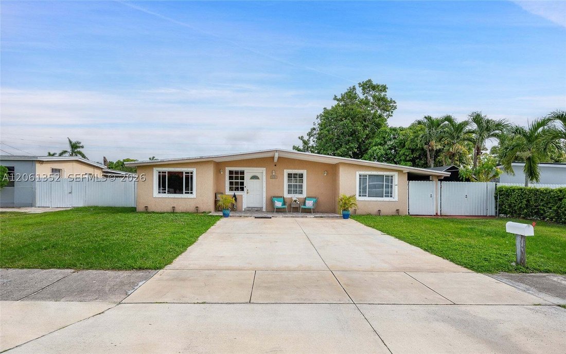 House in Miami, Florida, United States 2 - 18591548