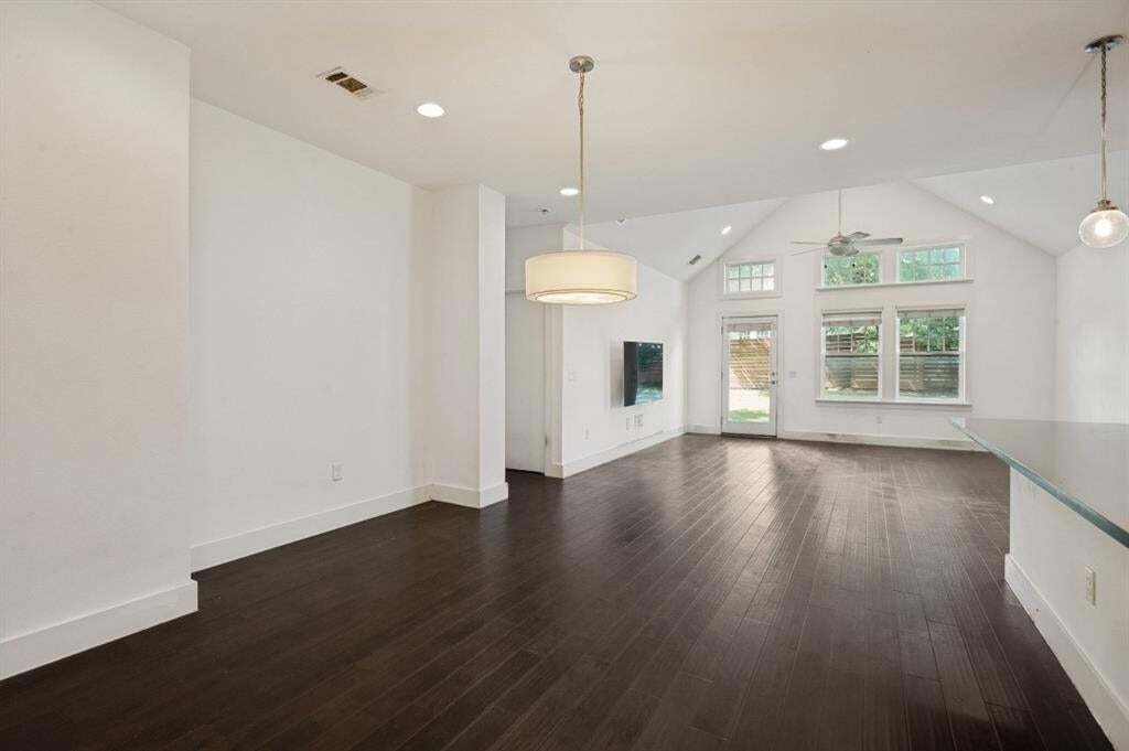 House in Dallas, Texas, United States 3 - 18592551