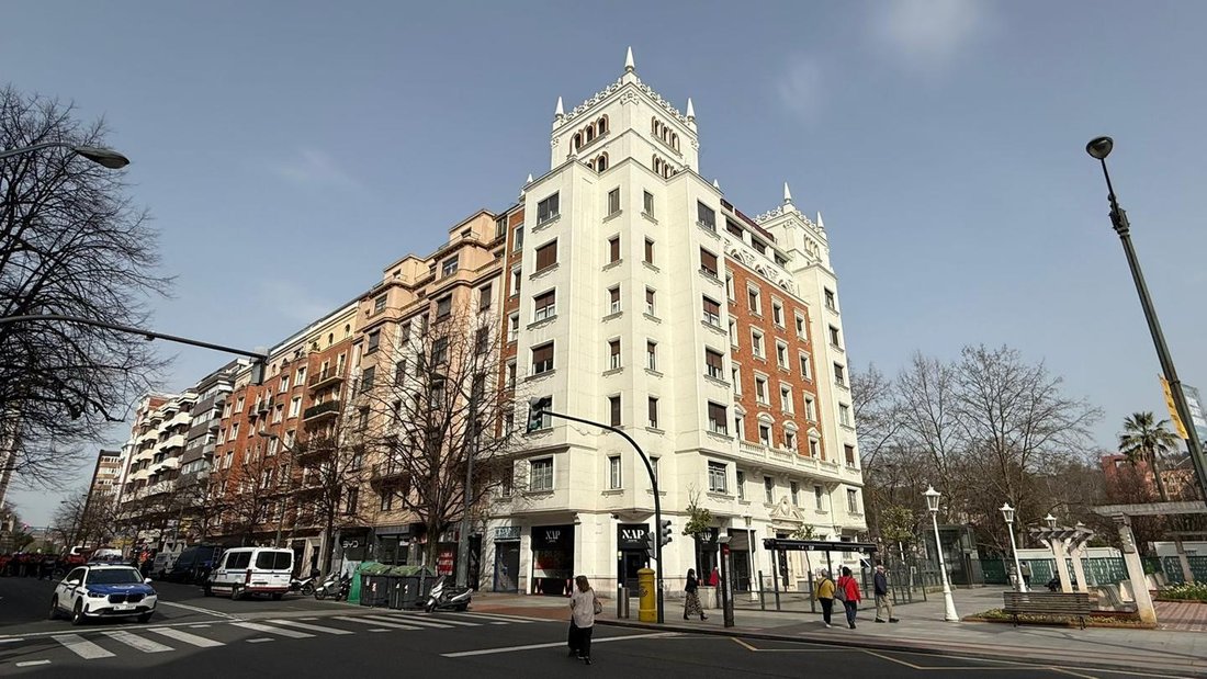 Apartment in Abando, Bilbao, Spain 1 - 18590047