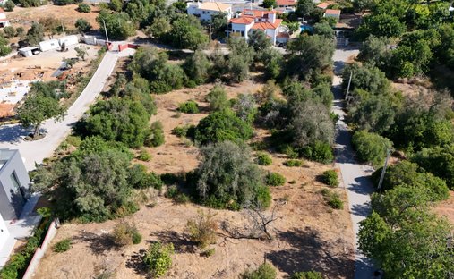 Terreno en Almancil, Algarve, Portugal 1