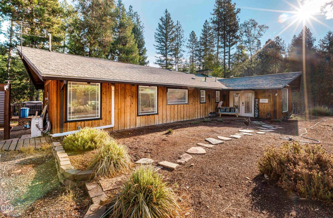 House in Grants Pass, Oregon, United States 1 - 18591336