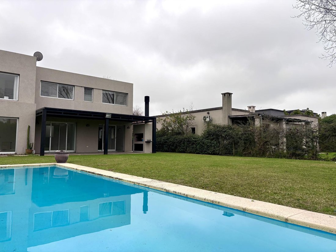 House in Tigre, Buenos Aires Province, Argentina 2 - 18588091