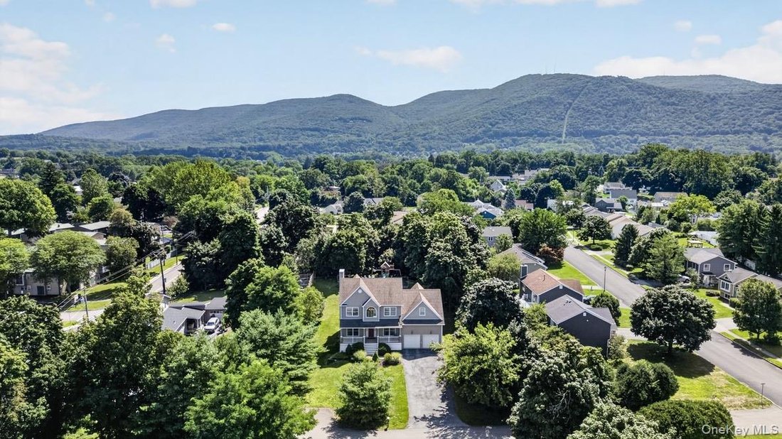 House in Beacon, New York, United States 3 - 18591223