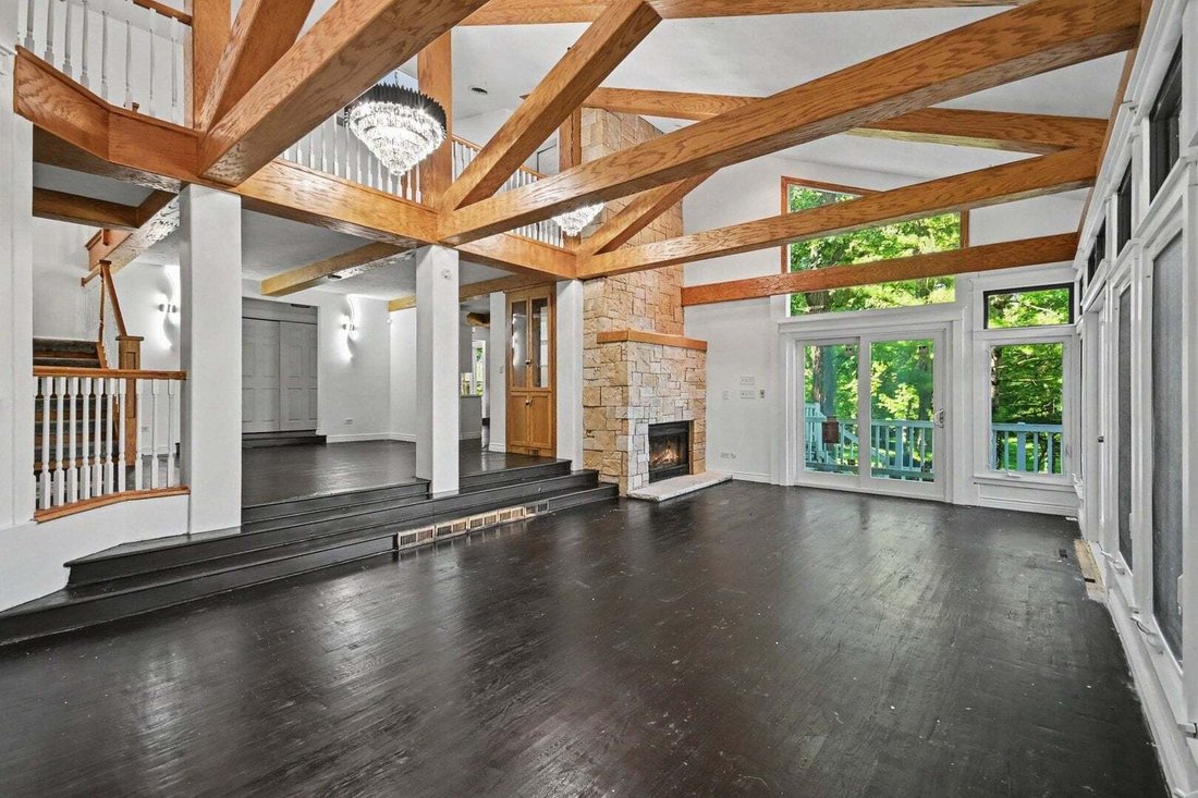 House in Joliet, Illinois, United States 4 - 18589517