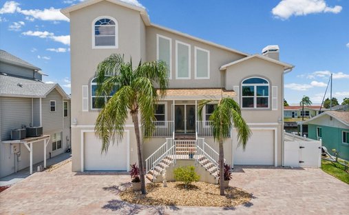 House in Hudson, Florida, United States 1