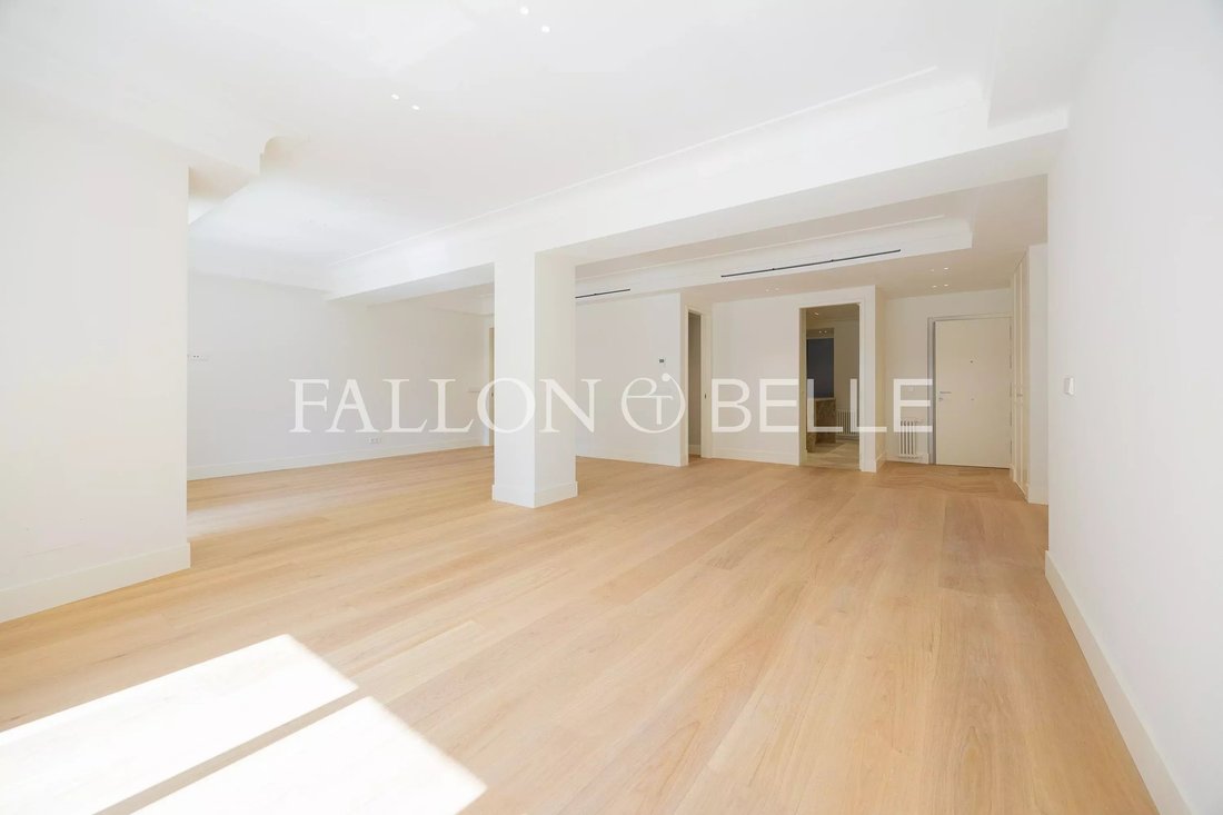 Apartment in Barrio Salamanca, Madrid, Spain 5 - 18590371