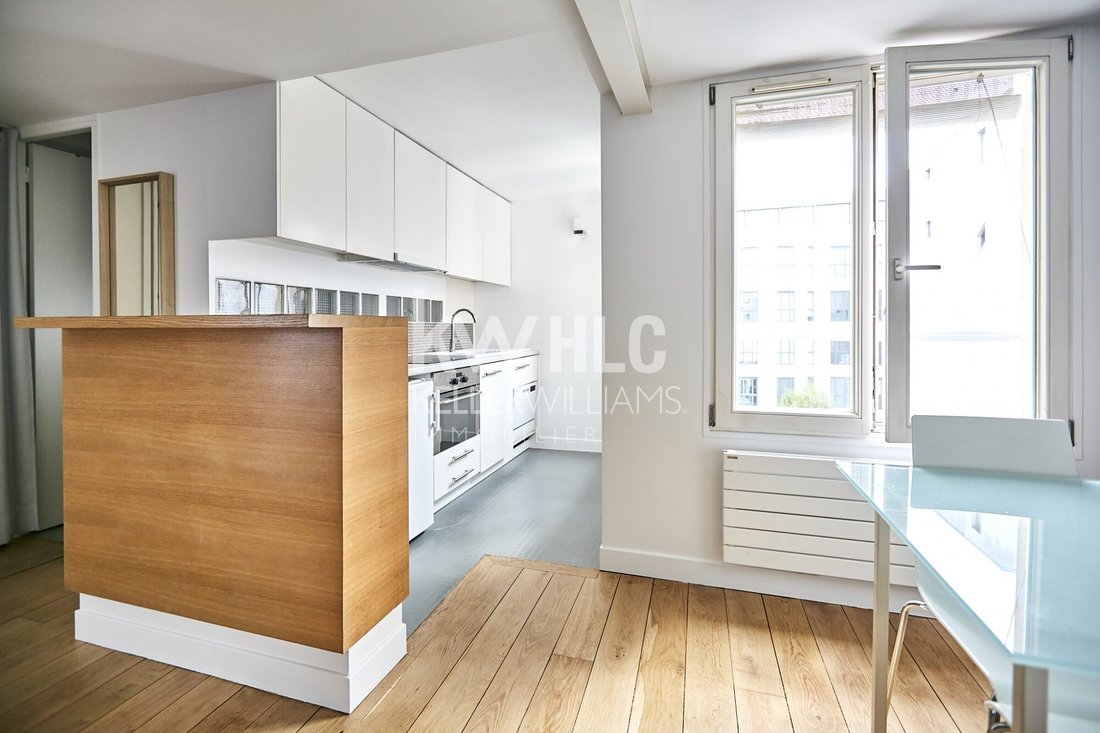 Apartment in Lorette-Martyrs, Paris 9e Arrondissement, Paris 5 - 18593927