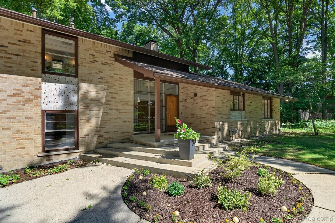 House in Bloomfield Hills, Michigan, United States 3 - 18589263