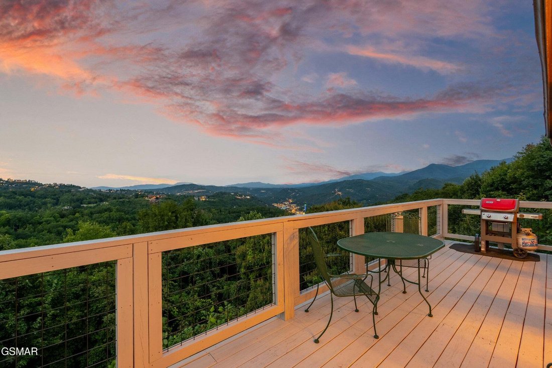 House in Gatlinburg, Tennessee, United States 4 - 18589592