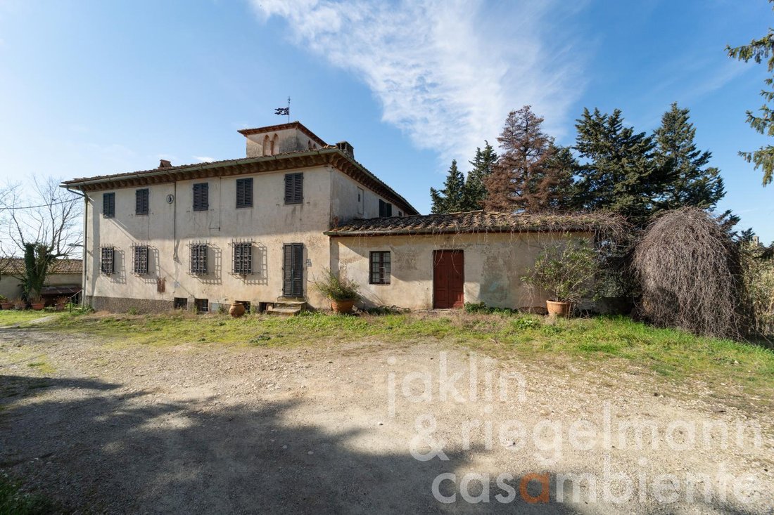 Estate in Center, Montespertoli, Tuscany 5 - 18588944