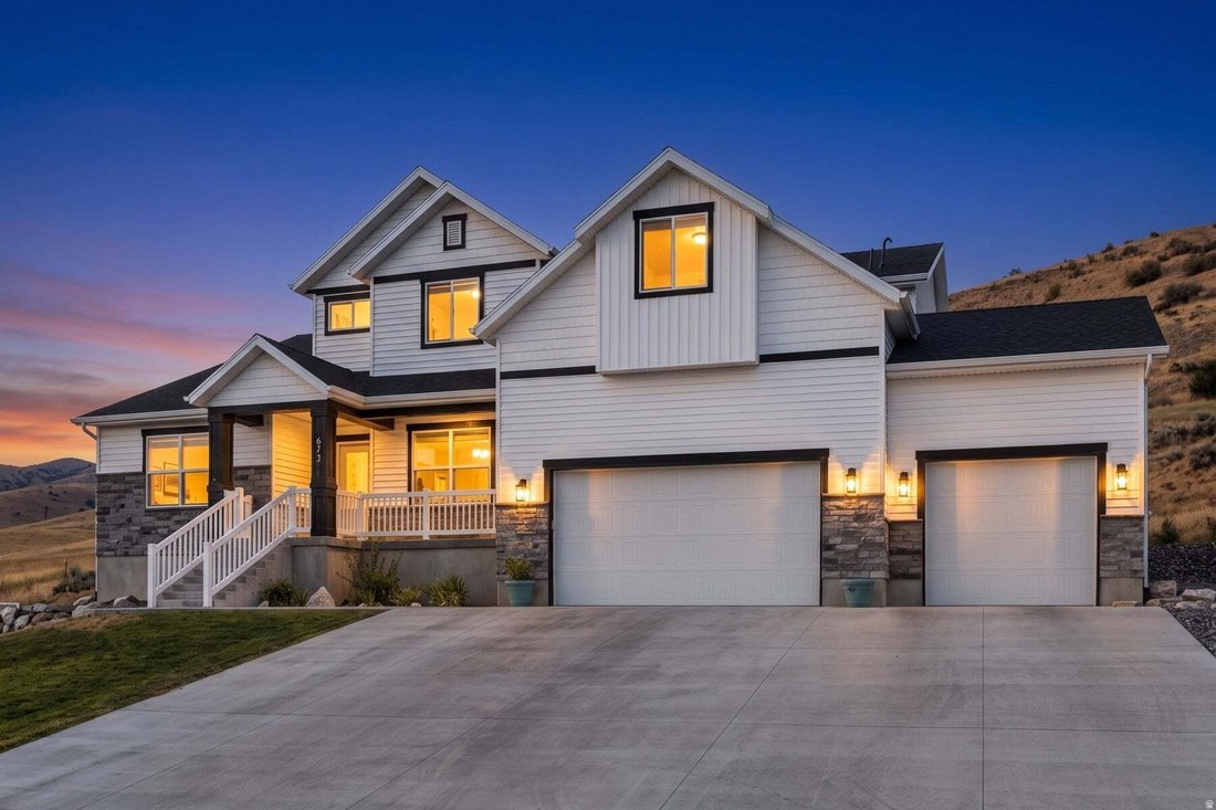 House in Hyde Park, Utah, United States 1 - 18591313