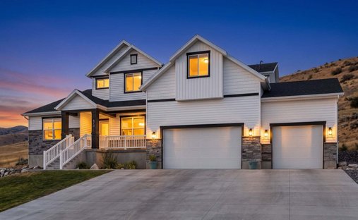 House in Hyde Park, Utah, United States 1